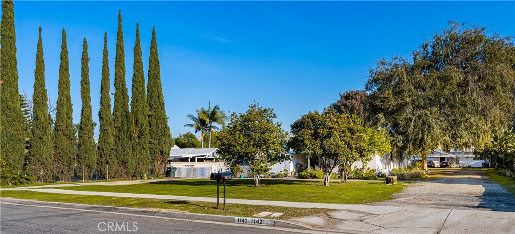 1138 Valencia Avenue 40