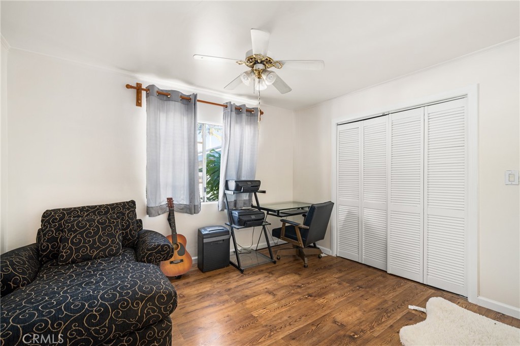 1138 Valencia Avenue 40