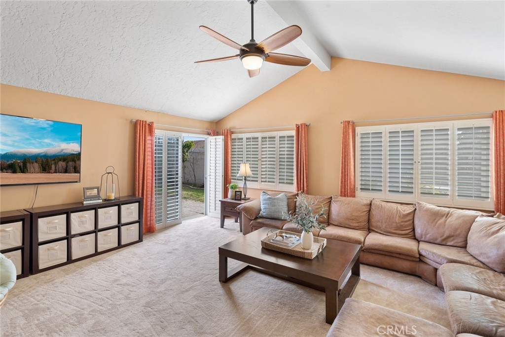 6872 Jonathan Avenue