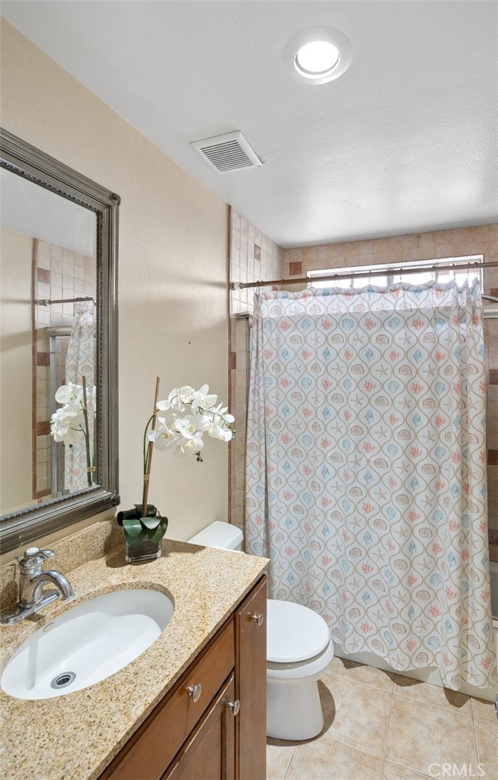 6872 Jonathan Avenue