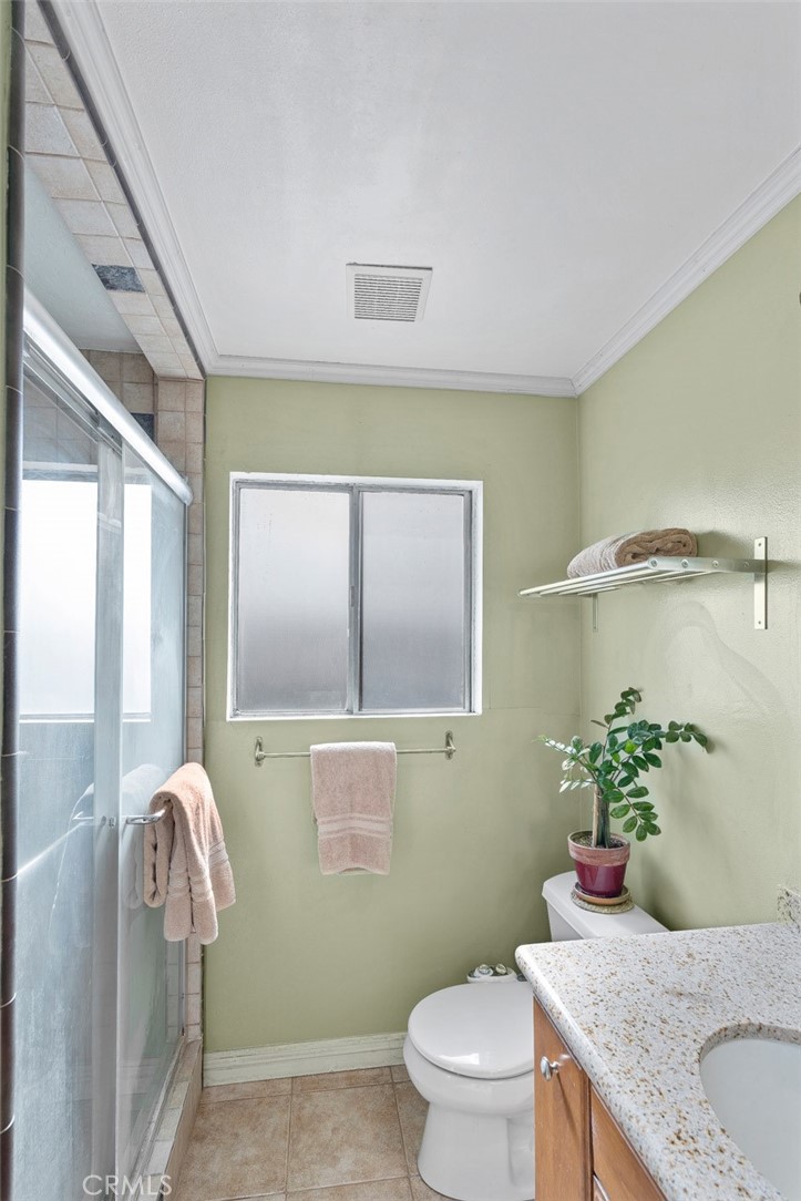 6872 Jonathan Avenue