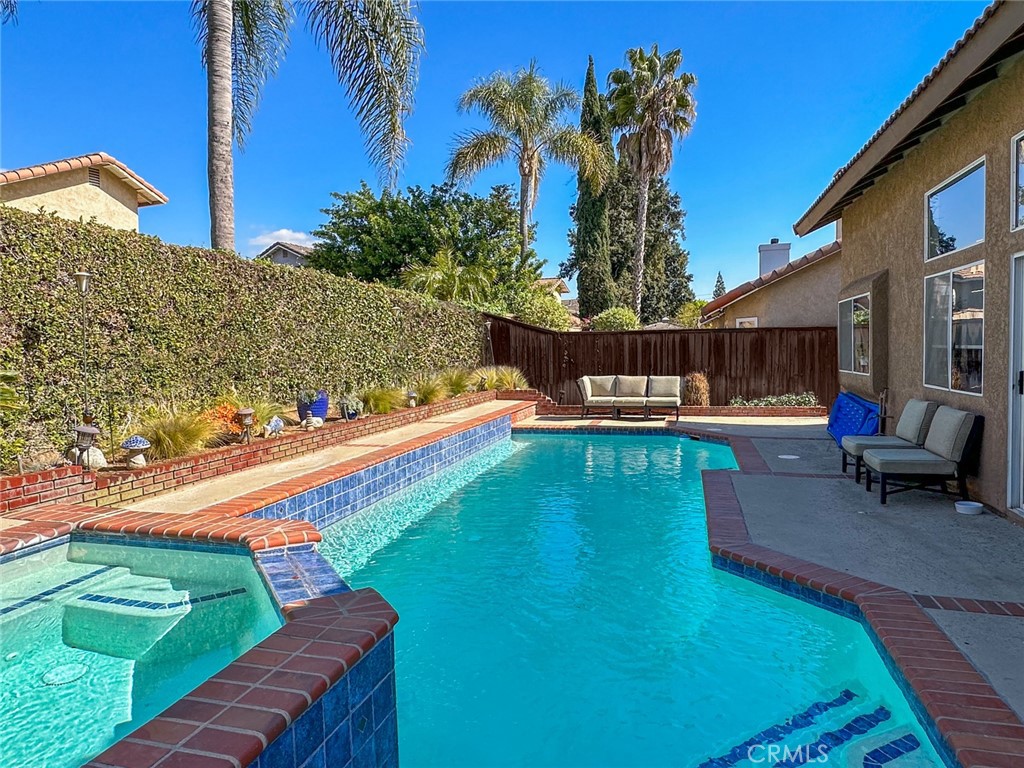 17205 Growers Circle