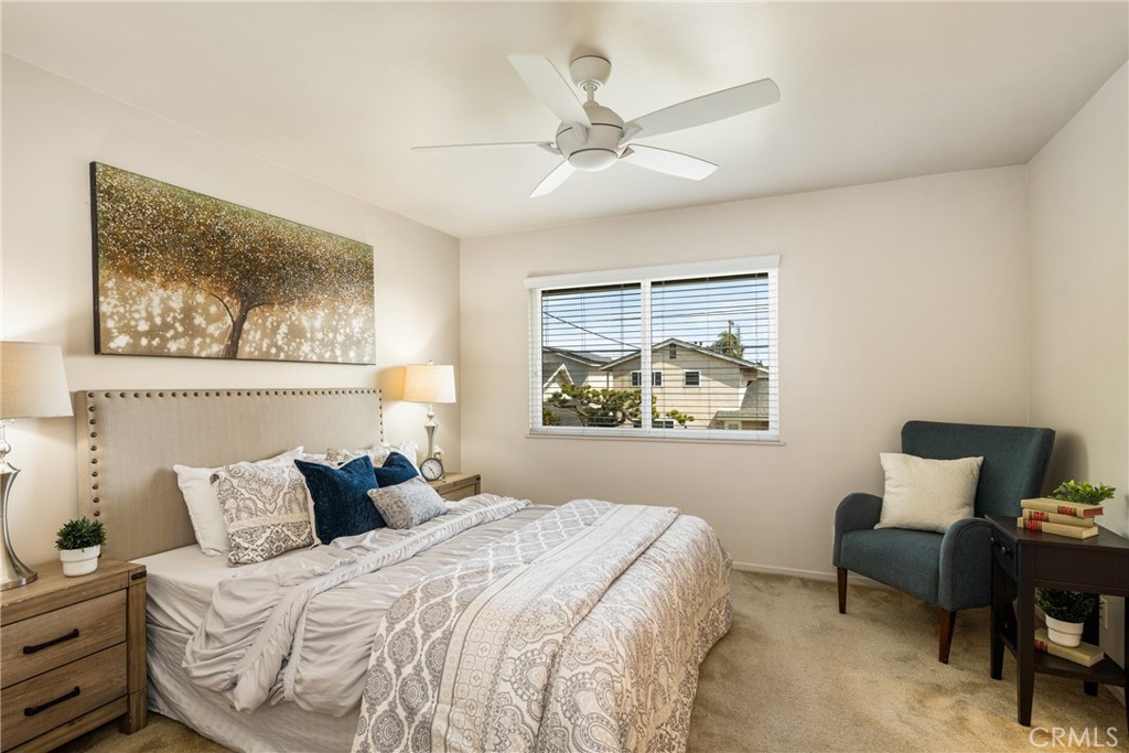 16772 Robert Lane
