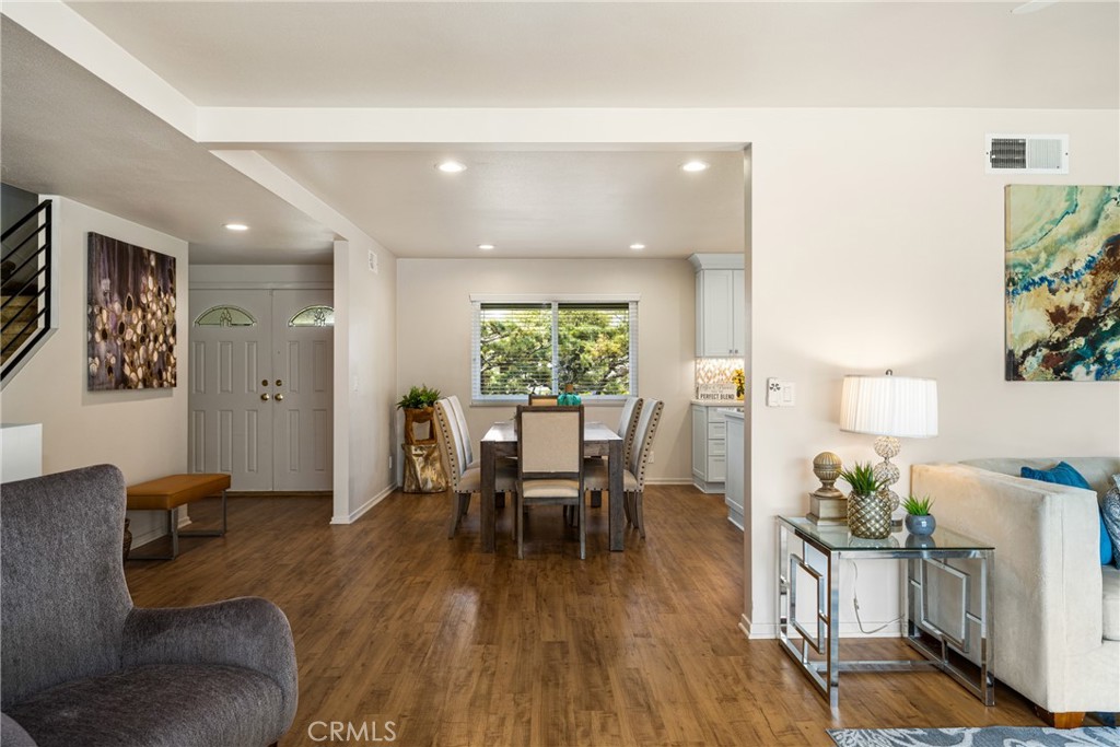 16772 Robert Lane