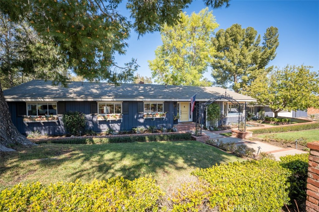 9881 Brier Lane
