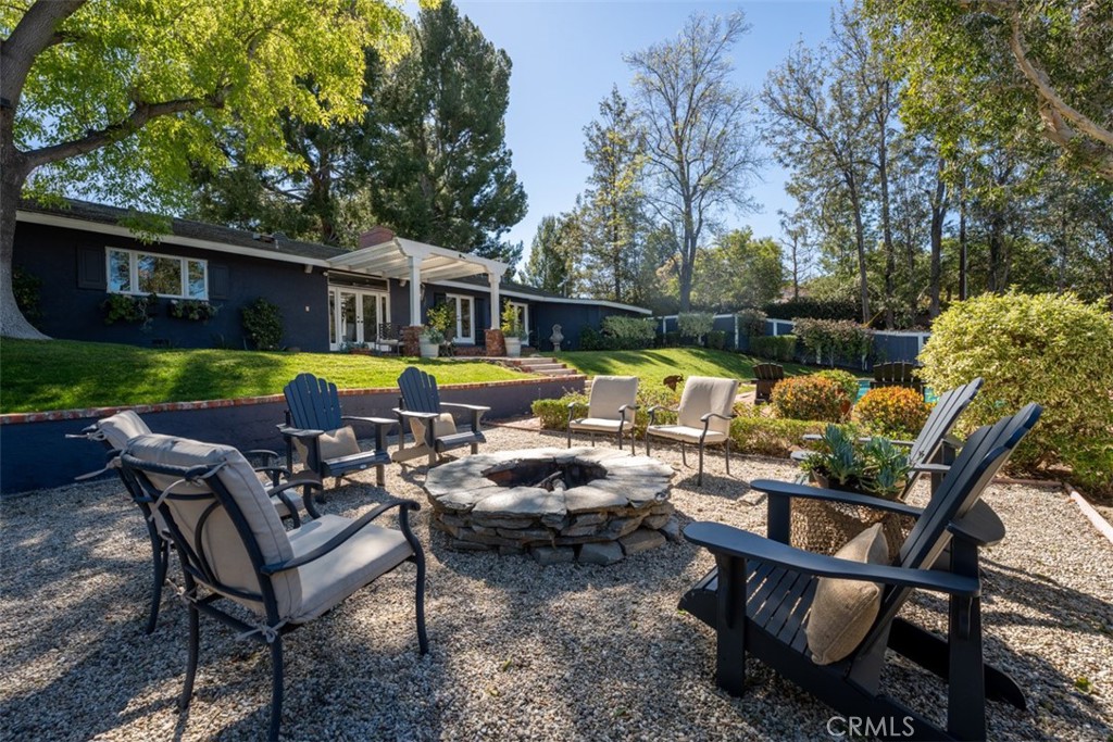 9881 Brier Lane