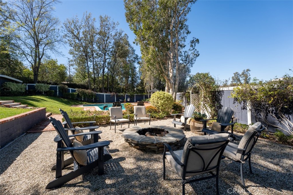 9881 Brier Lane