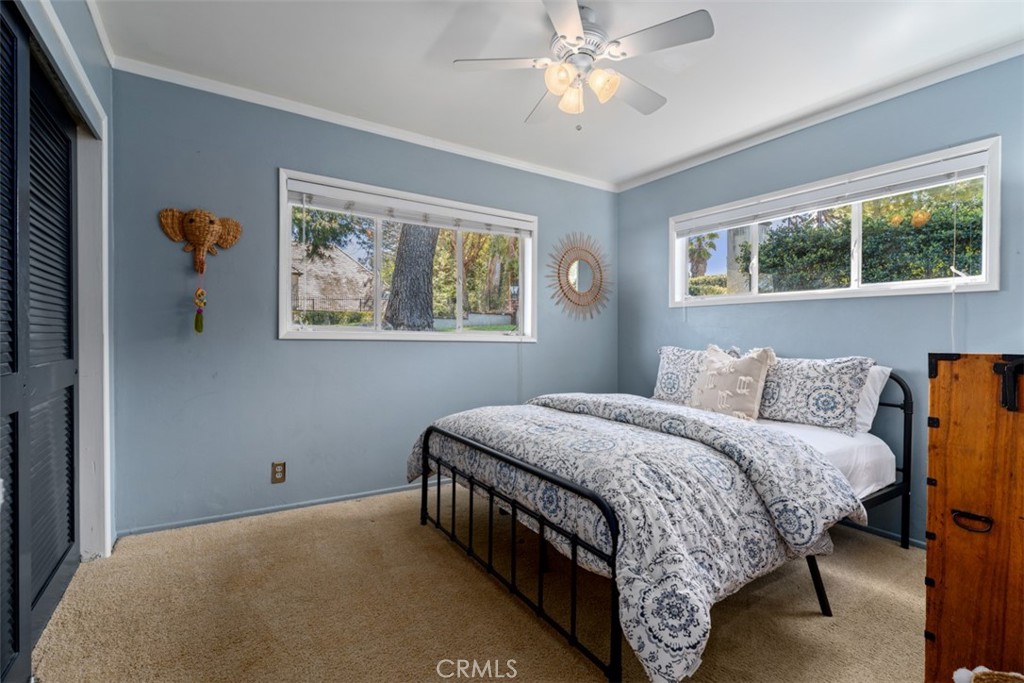 9881 Brier Lane