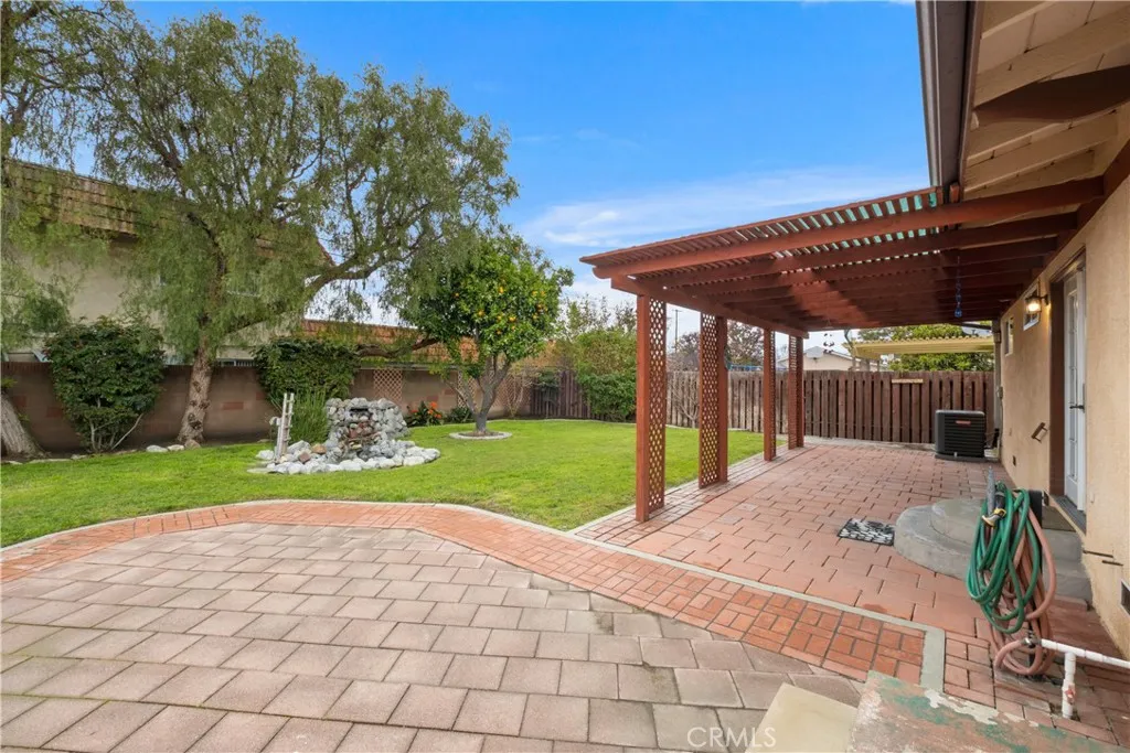 9281 Graham Circle