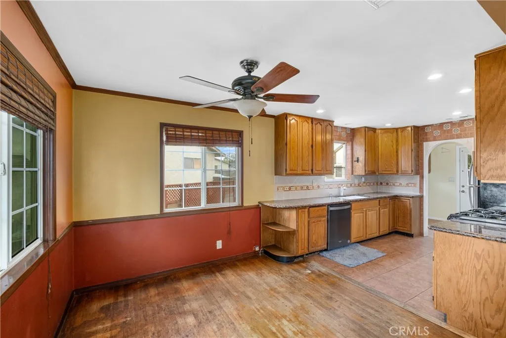 9281 Graham Circle