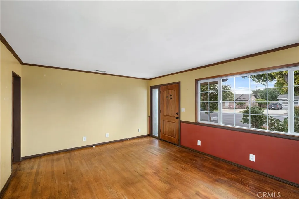 9281 Graham Circle