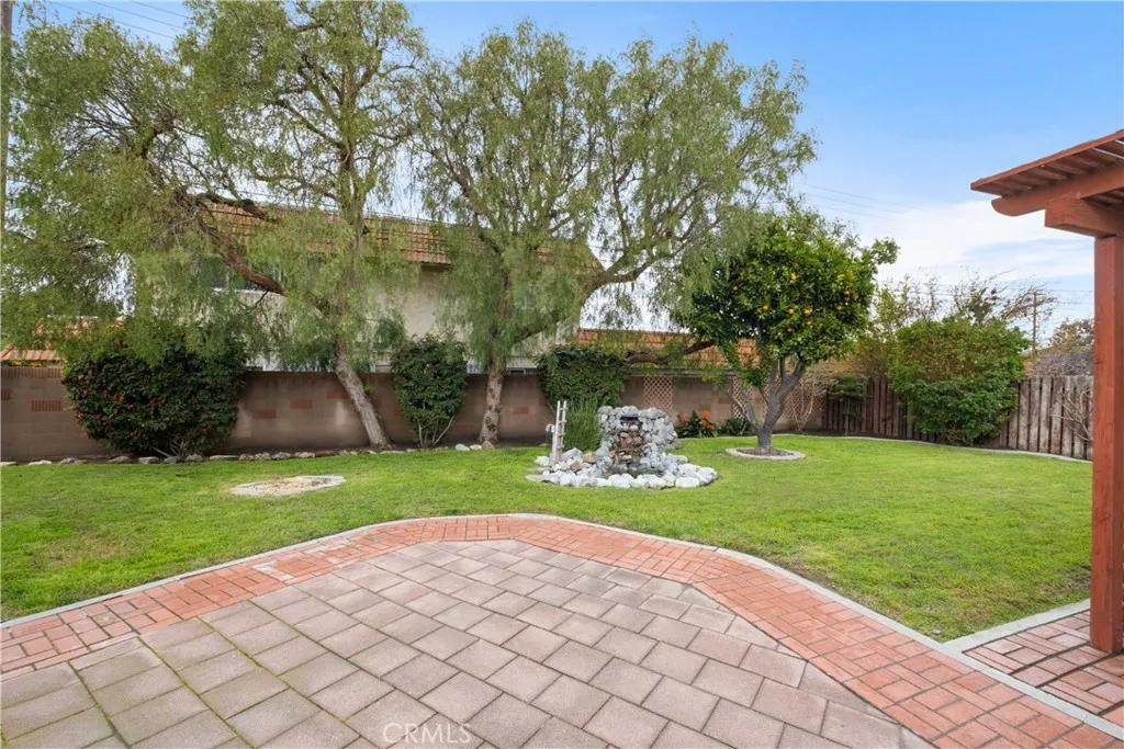 9281 Graham Circle
