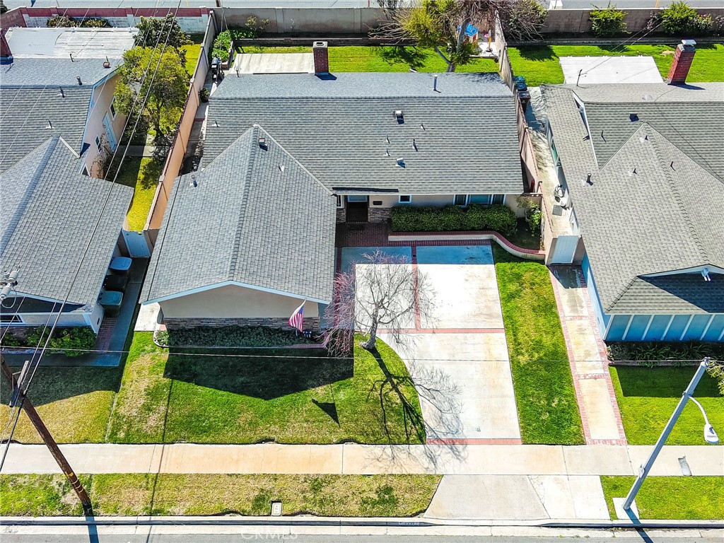 6232 Pickett Avenue