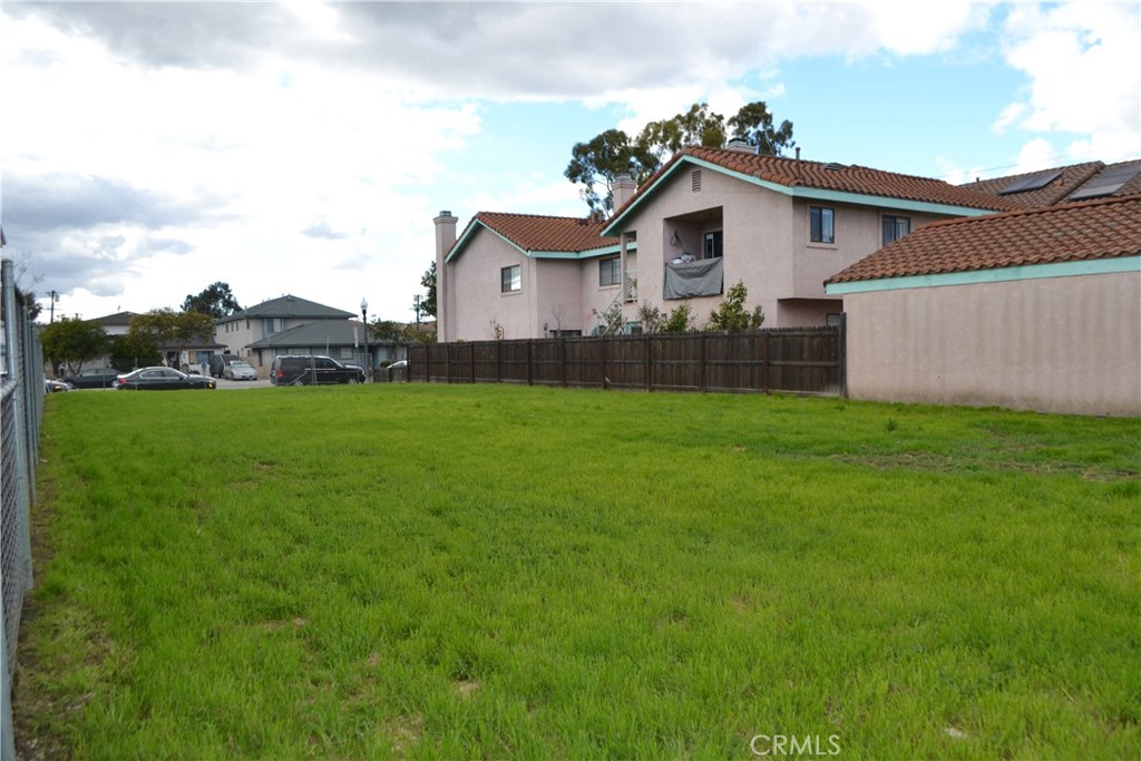 10912 Walnut Street