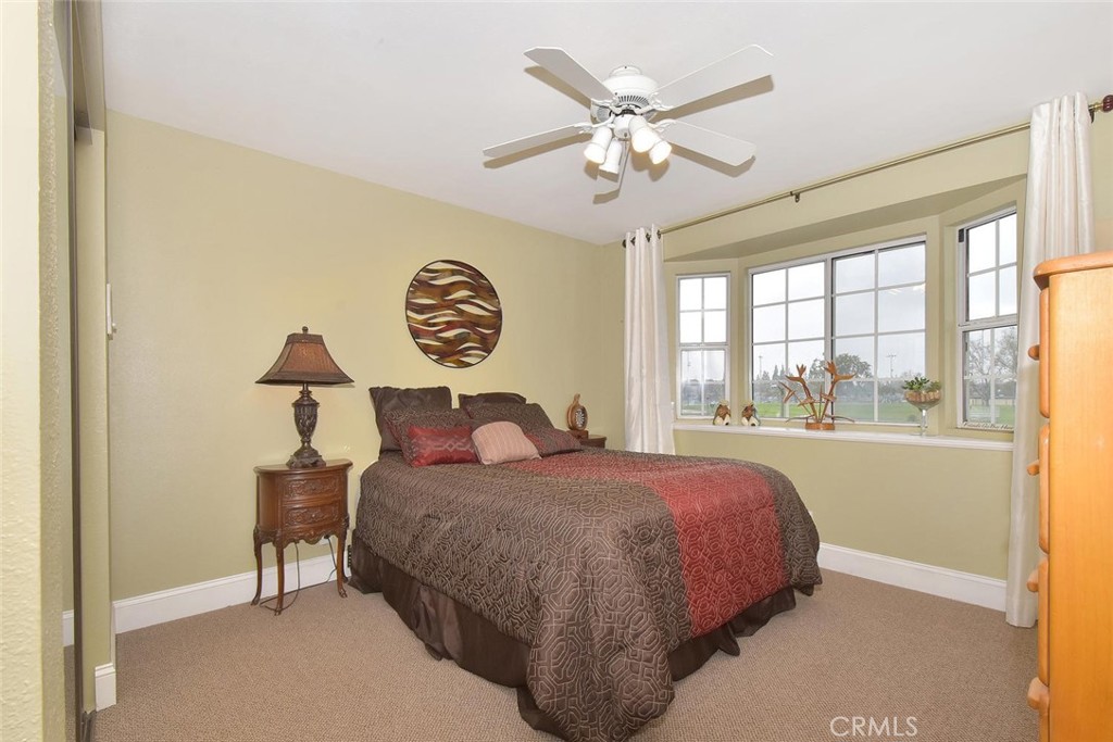 5738 Hardwick Street