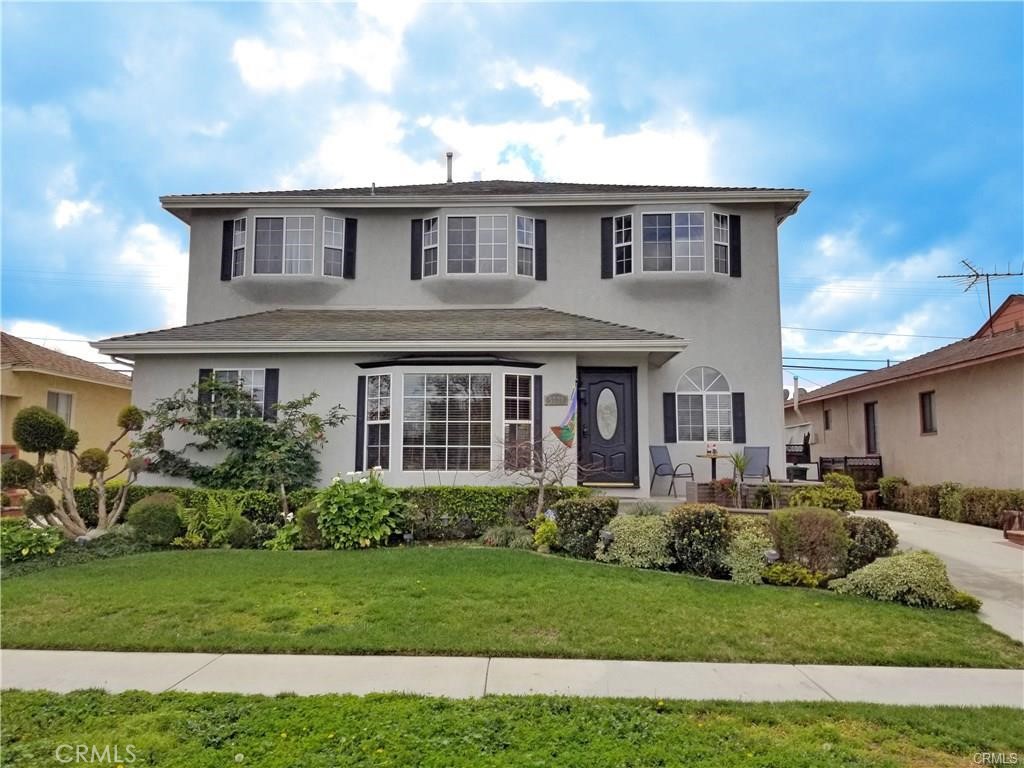 5738 Hardwick Street