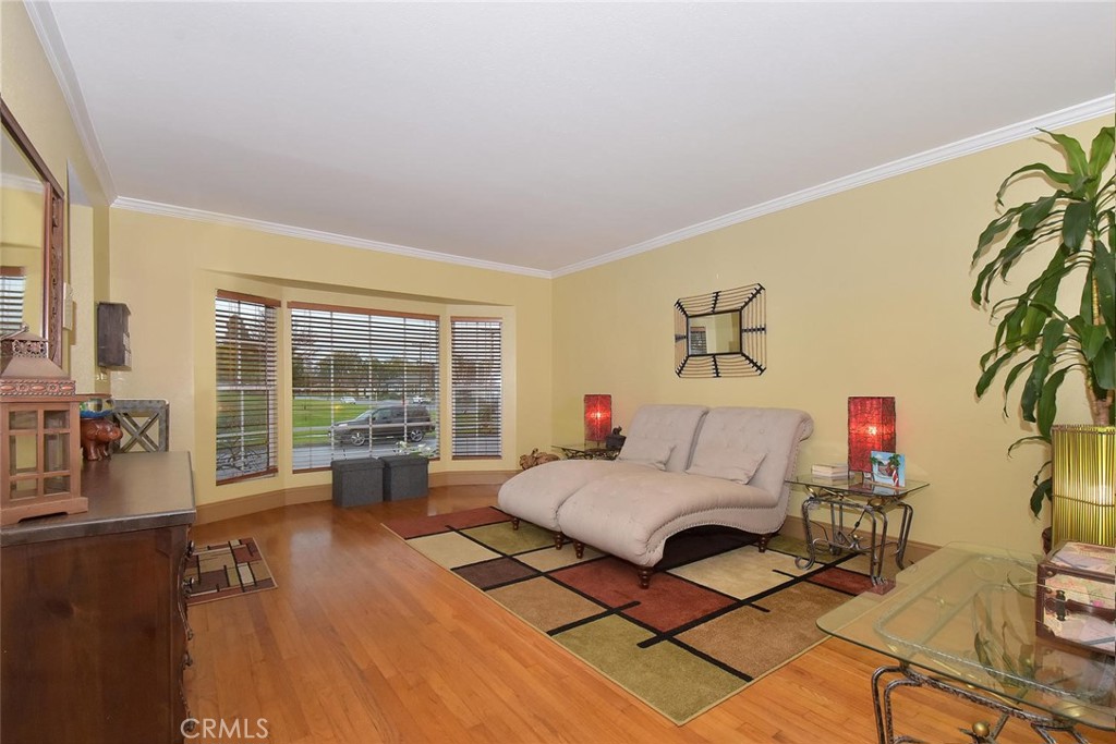 5738 Hardwick Street