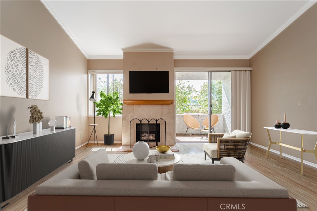 5325 Newcastle Avenue 321