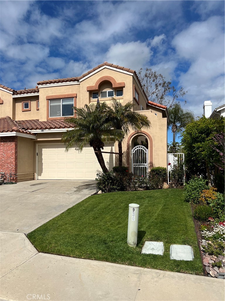 932 S Lone Pine Lane