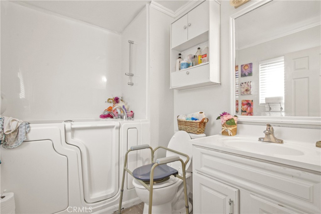 8632 La Salle Street