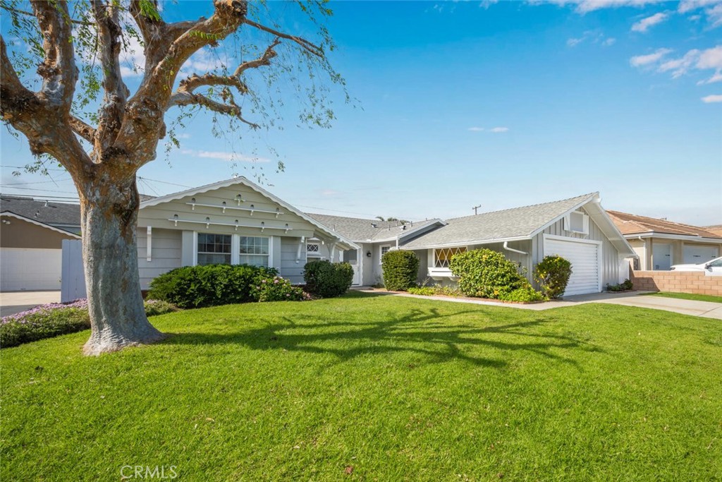 3291 Oak Knoll Drive