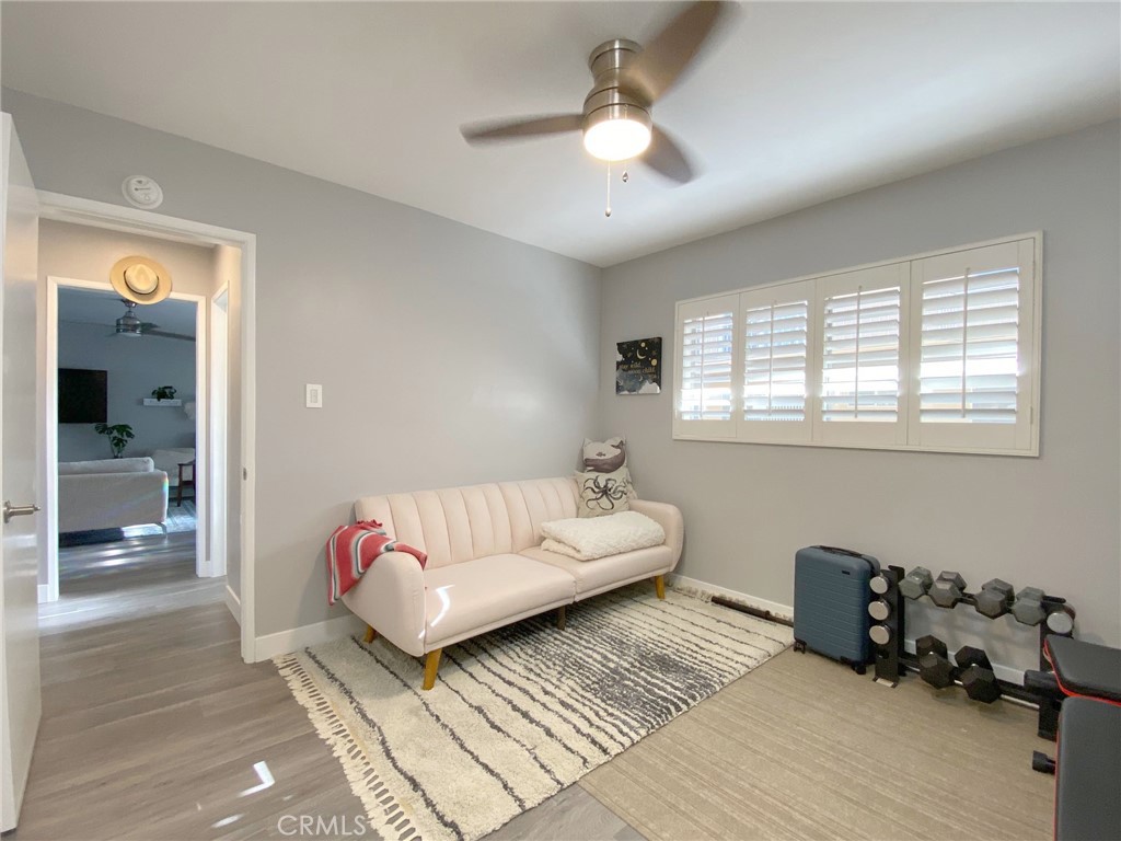 2033 E 3rd Street 2K