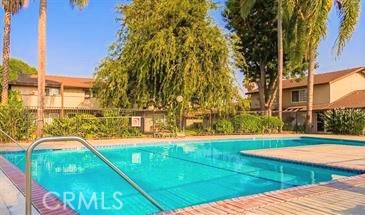 521 S Lyon Street 106