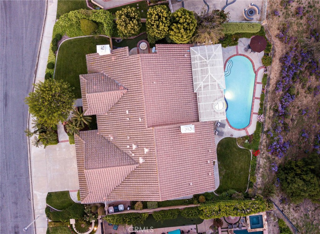5010 ROCKHAMPTON Court