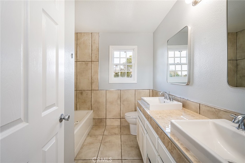 2672 Saint Albans Drive