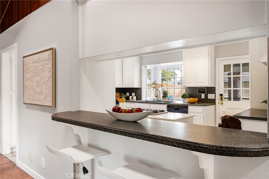 2672 Saint Albans Drive