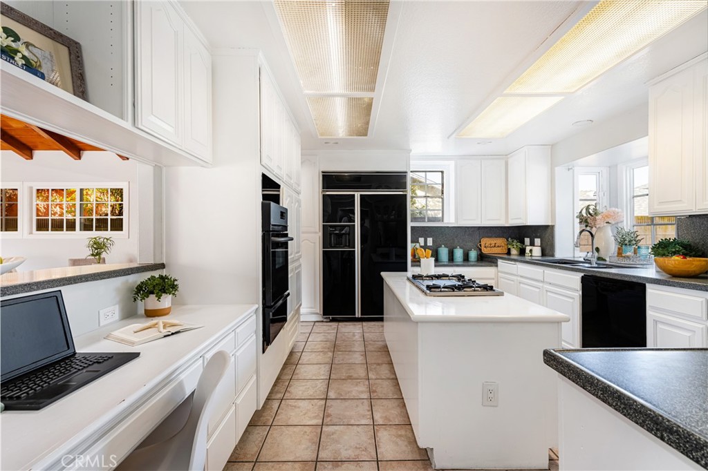 2672 Saint Albans Drive