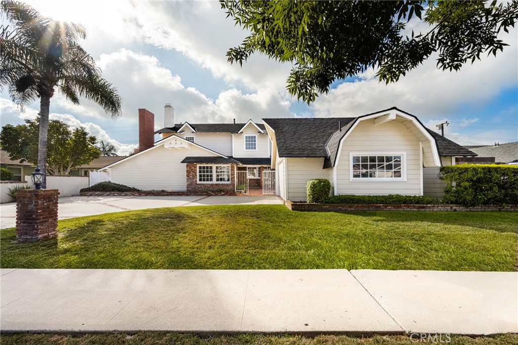 2672 Saint Albans Drive