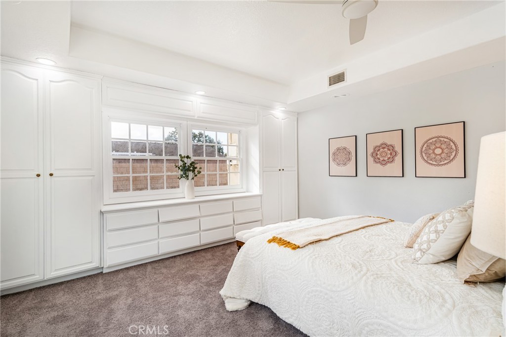 2672 Saint Albans Drive