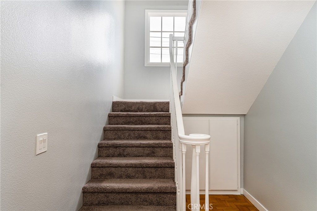 2672 Saint Albans Drive