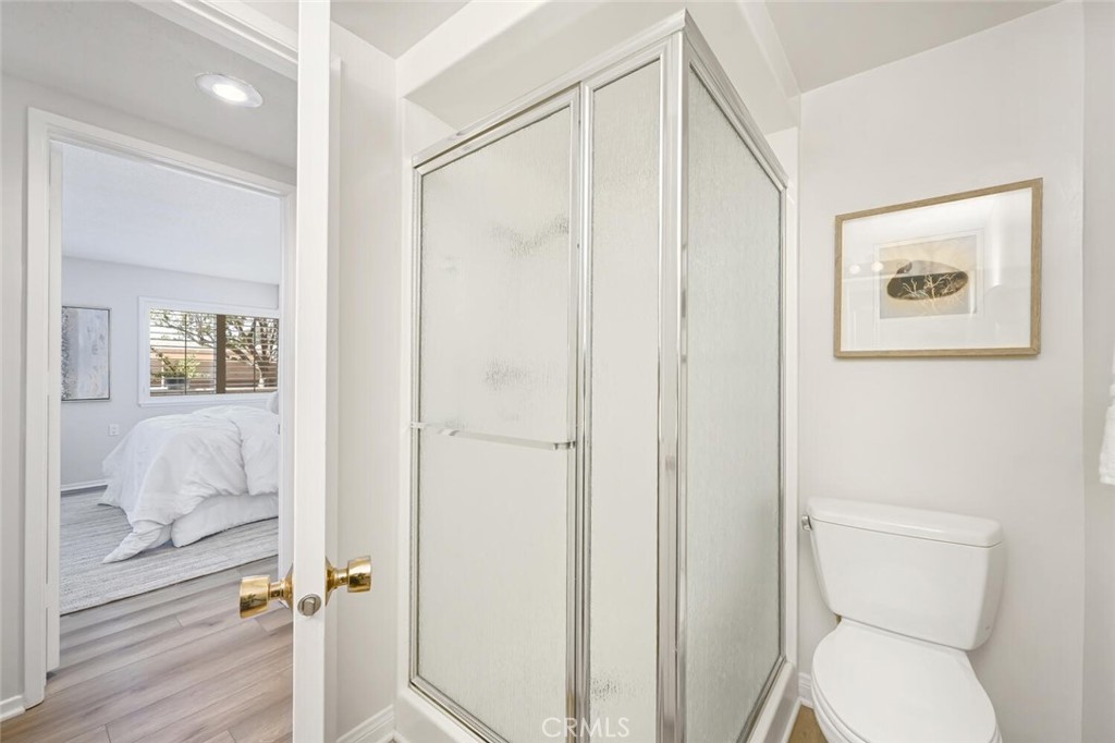 1860 St John Road 32 C