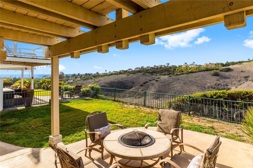 2425 Camino Bucanero 22