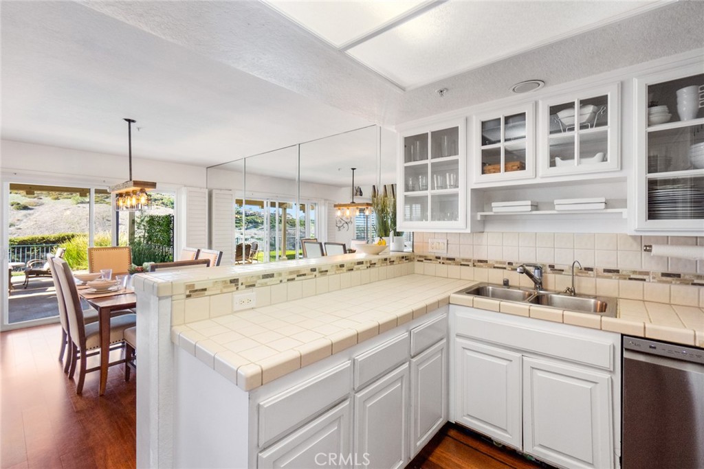 2425 Camino Bucanero 22