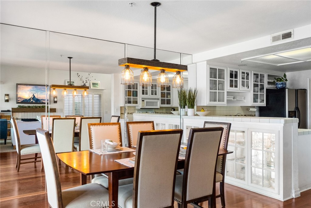 2425 Camino Bucanero 22