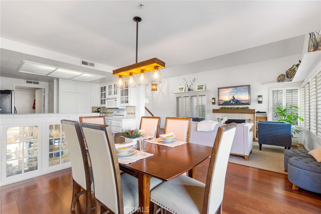 2425 Camino Bucanero 22