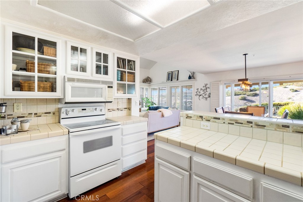 2425 Camino Bucanero 22