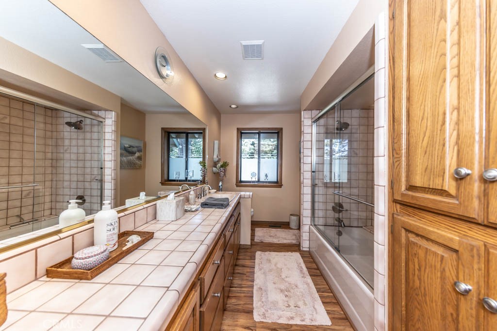 26626 Annandale Court