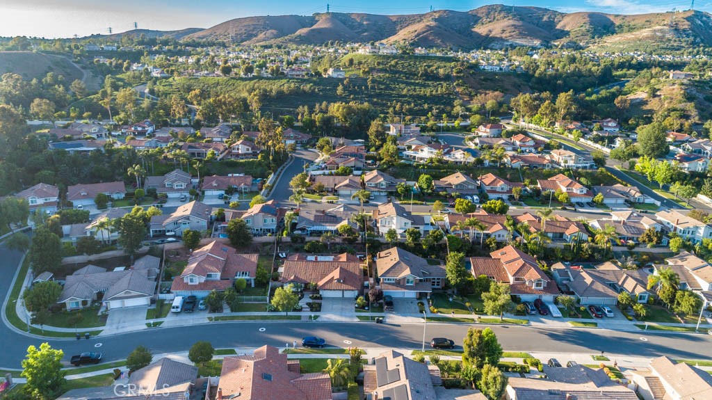 6421 E Yosemite Avenue