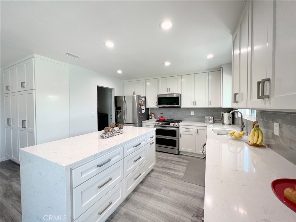 17132 LA COLLETTE Place