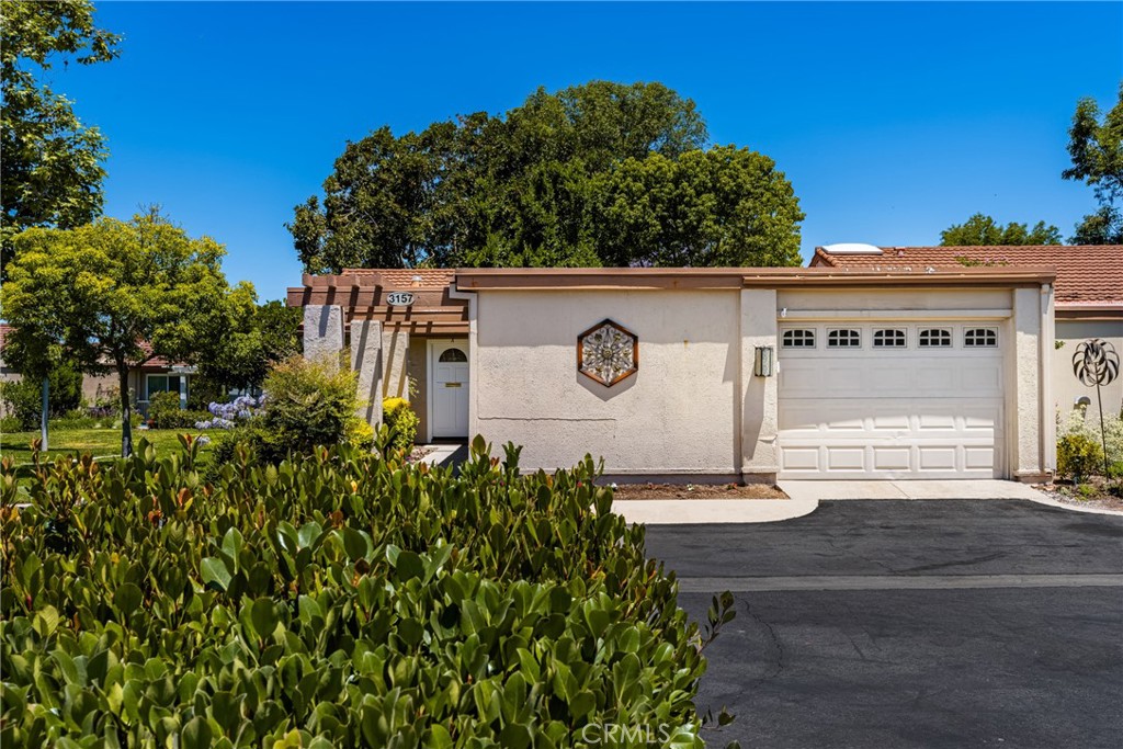 3157 Alta Vista A
