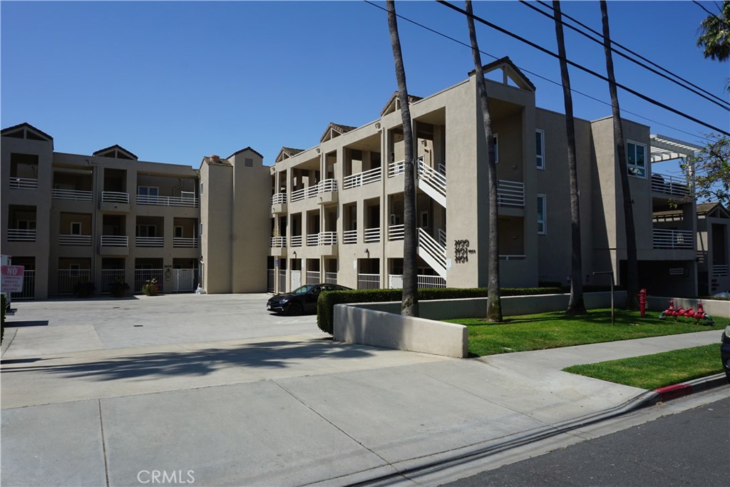 2602 E 20th Street 207CR