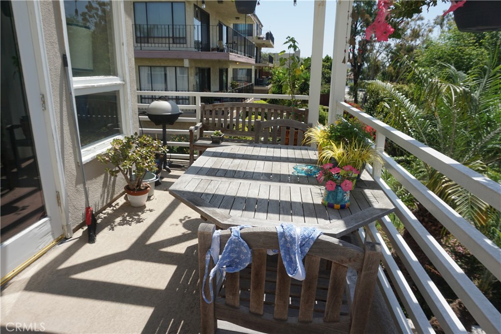 2602 E 20th Street 207CR