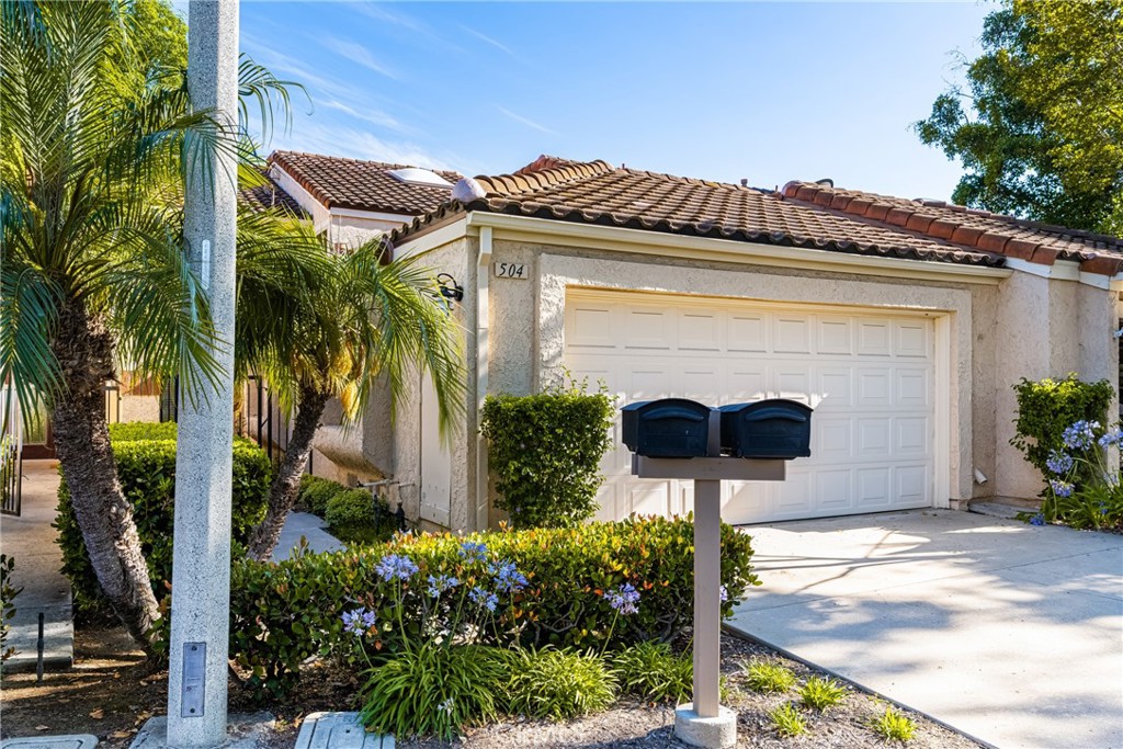 504 Riviera Court