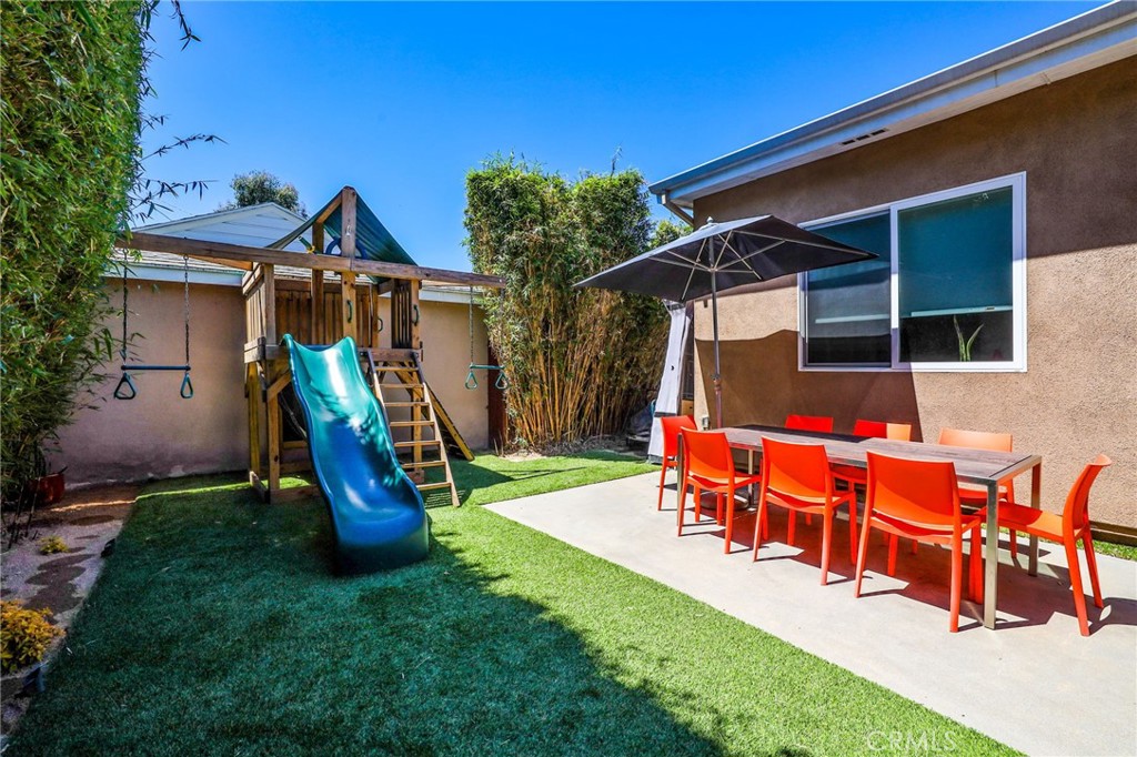 2642 Josie Avenue