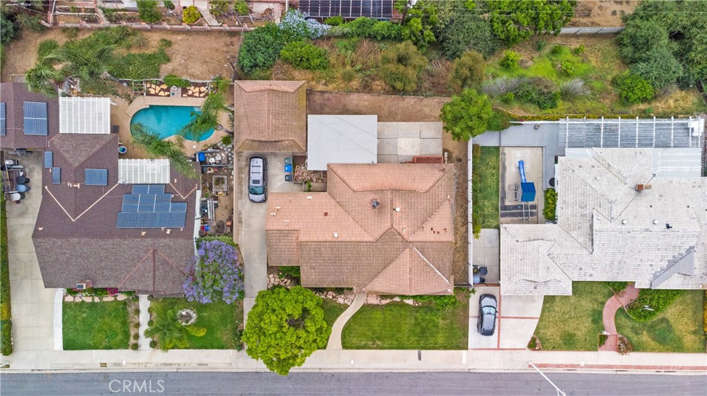 1336 E Navilla Place