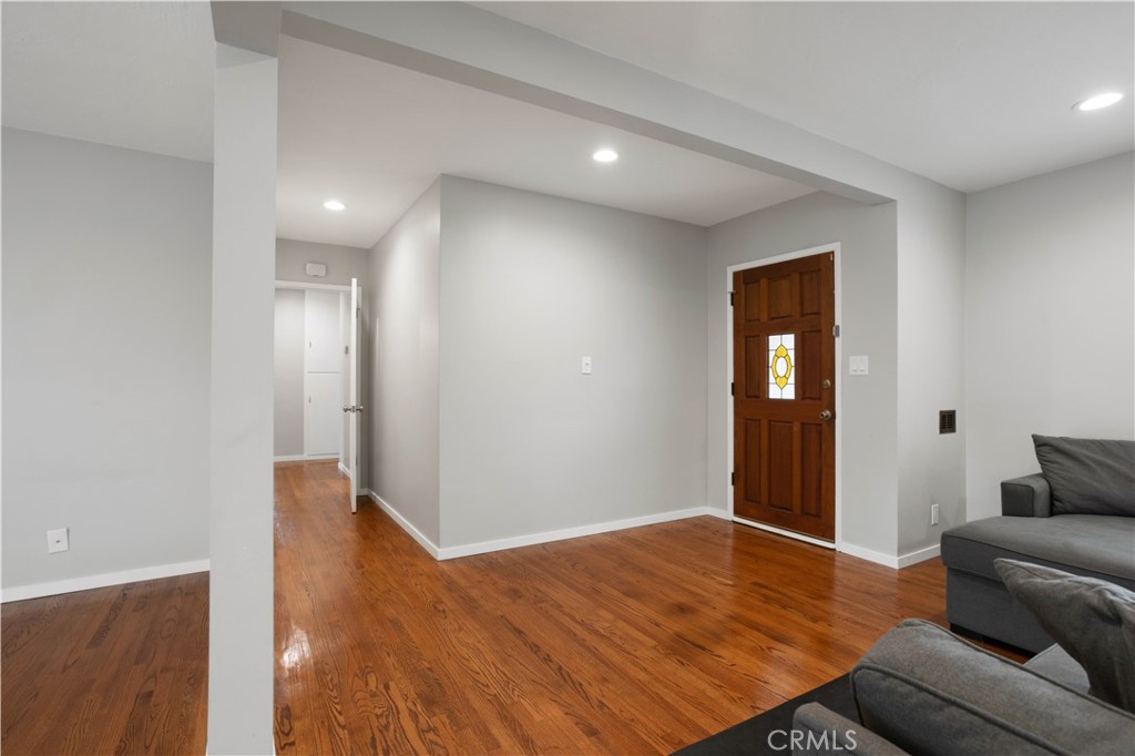 1336 E Navilla Place